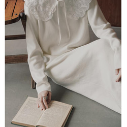 白色 小高領定紡紗線針織秋冬長袖洋裝 簡約中長款學院風連身裙 第6張的照片