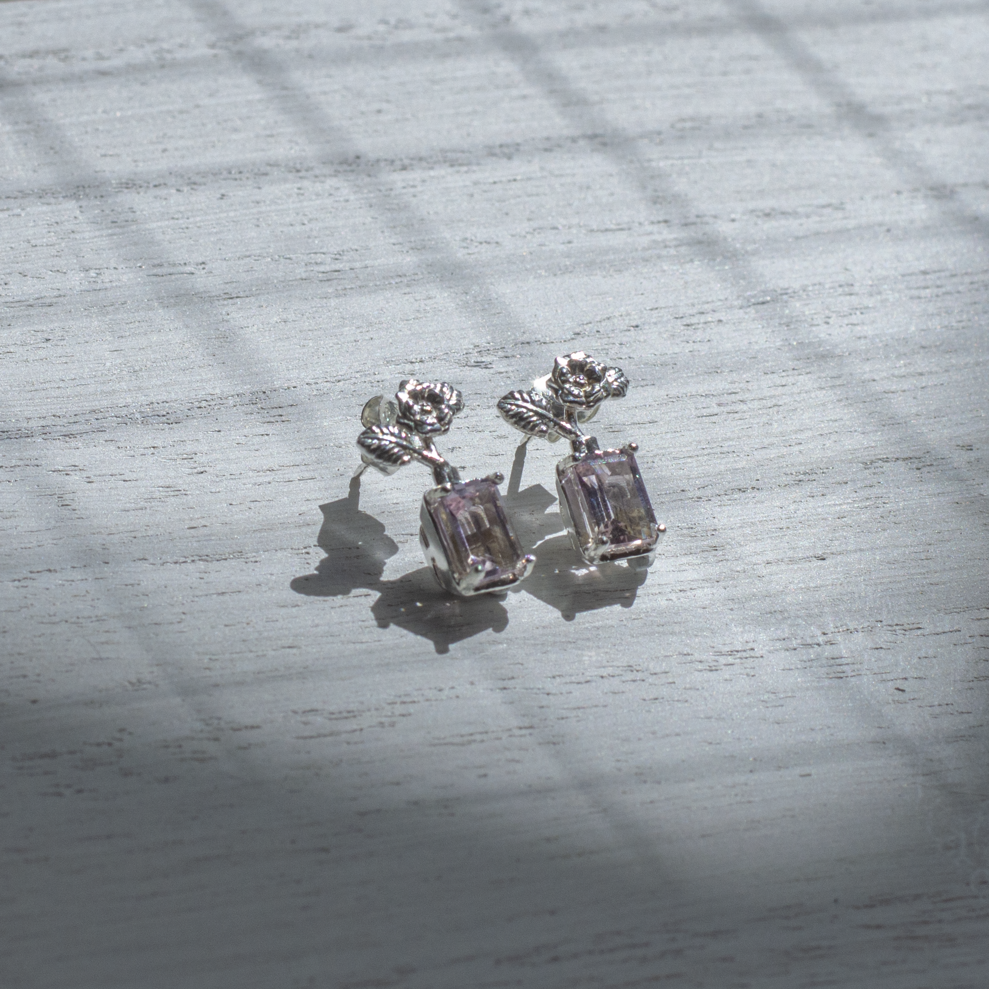 flower vase Silver pierced earrings