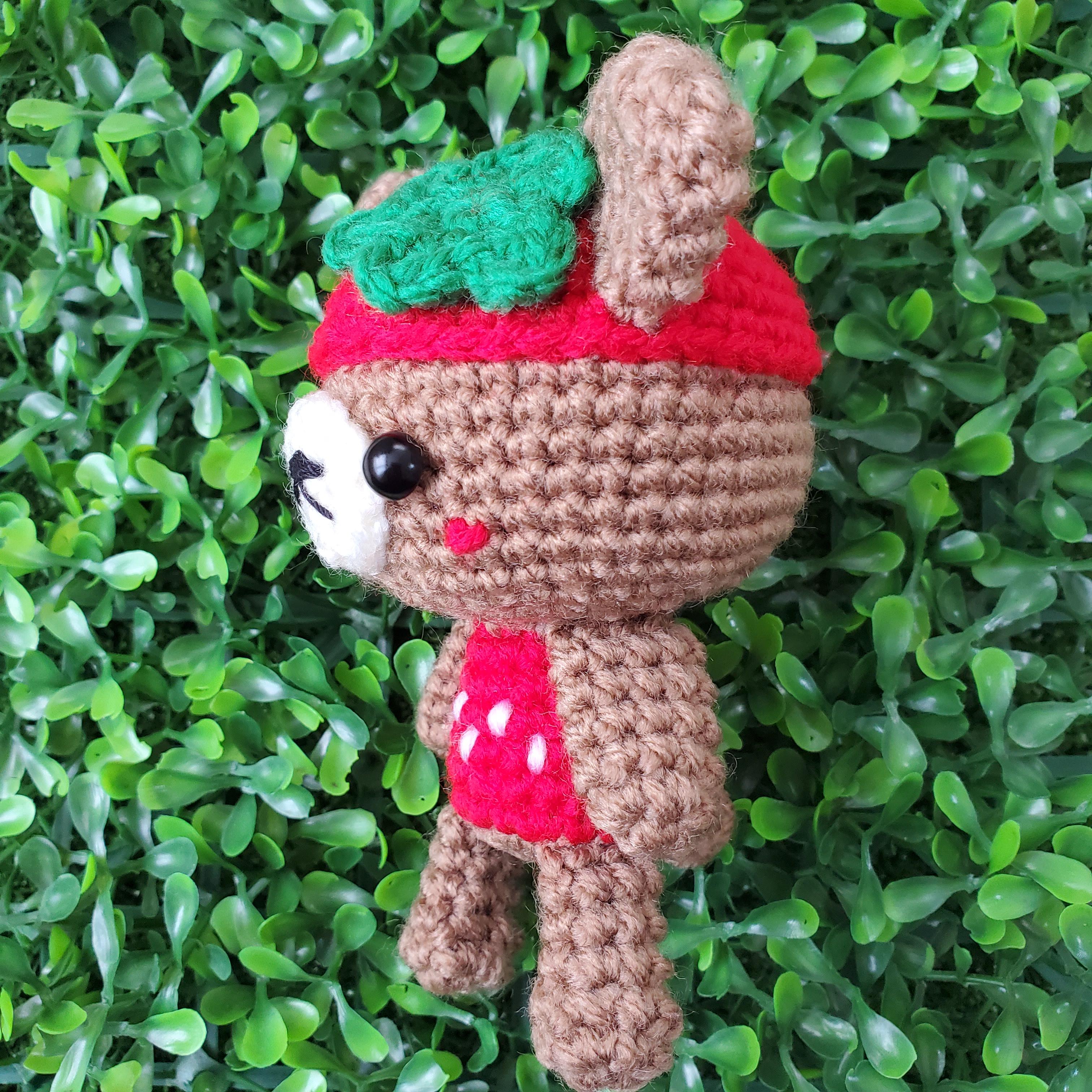 いちご服くまお あみぐるみ