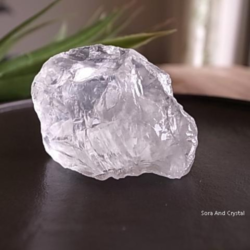 ロッククリスタル 水晶 マダガスカル産 59g 原石 天然石 宙と ロッククリスタル 水晶 マダガスカル産 59g 原石 天然石 宙と