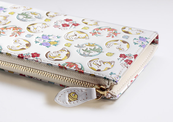 浅草文庫　牛革/文庫革　Ｌ字ファスナー長財布　取り出しやすい　猫/三毛【470304】 2枚目の画像