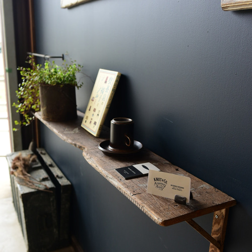 AJIのある古材ウォールシェルフ 仕事の跡シリーズ 壁掛け 棚 棚板