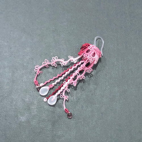 送料無料 再販 タティングレース×チェコビーズ 片耳用 jelly fish