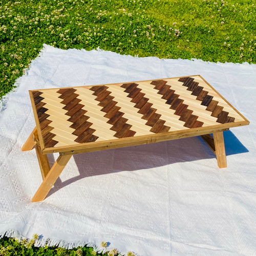 ◇一点物◇キャンプテーブル[綺麗なヘリンボーン天板＊折りたたみ可能