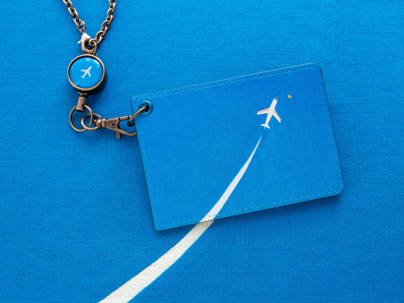 パスケース&リールストラップ  ひこうきぐも　✶ 空 ブルー 定期入れ 飛行機 入学祝い ✶ 2枚目の画像