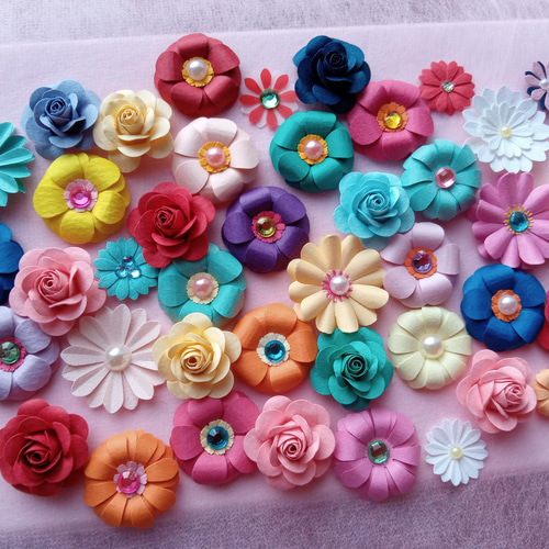 クラフトパンチ 薔薇 オーダー受付中(*´∇｀) 立体限定 ペーパーフラワー詰め合わせ 30個 リーフ30個 クラフト