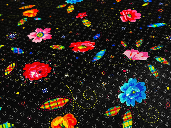 Odile Bailloeul 110cm x 50cm Flower Confetti/Black 3枚目の画像