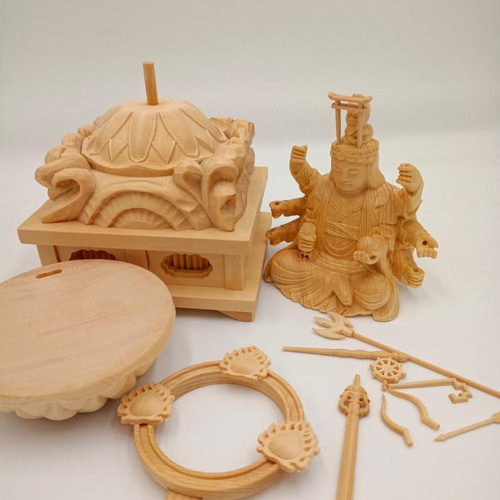 新作　総檜材　仏教工芸品　木彫仏教　仏師で仕上げ品　八臂弁財天 八臂辨財天座像 新作 総檜材 仏教工芸品 木彫仏教 仏師で仕上げ品 八臂弁財天 八