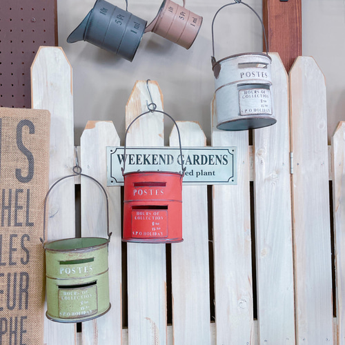 ラスト！引っ掛けもできるブリキ鉢♡ポスト型3色セット♡素敵な