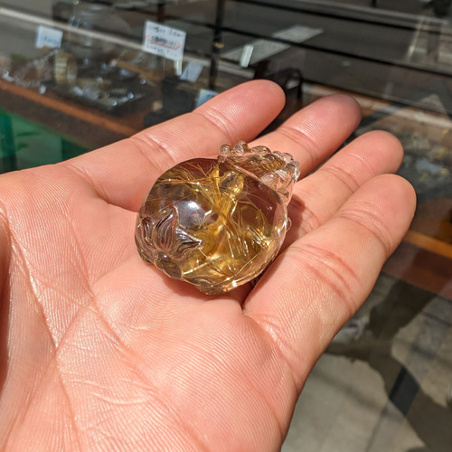 金のオーラがすごい】ゴールド タイチンルチル クォーツ 龍亀 金のオーラがすごい】ゴールド タイチンルチル クォーツ 龍亀