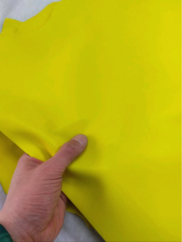 ふっくらやわらか発色のいいラム革＃Yellow　革の大きさ55デシ前後　革の厚み1.2mm前後 3枚目の画像