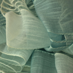 シルクとコットンの透かし織りストール「アクアマリン」 9枚目の画像