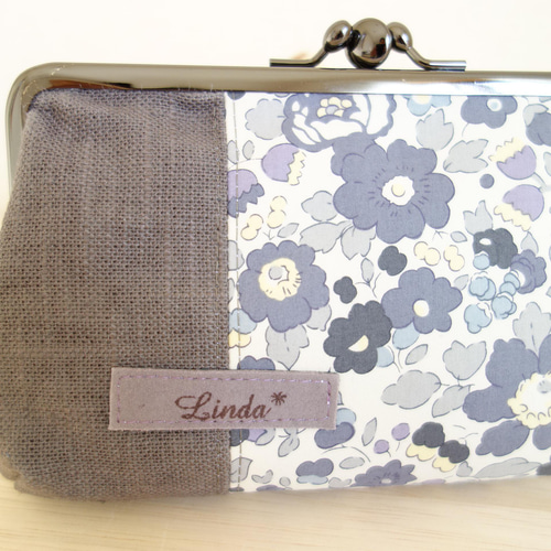 母の日のプレゼントに! ダブルオープンがま口ポーチ リバティ  