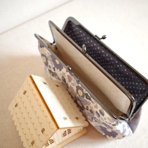 母の日のプレゼントに! ダブルオープンがま口ポーチ リバティ  