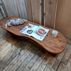 柔らかな曲線 リビングテーブル ローテーブル 135cm×45cm×35cm 7枚目の画像