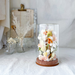 お花を閉じ込めたガラスドーム（オレンジ&黄色) ボトルフラワー　結婚祝い　引越し祝い　ギフト　結婚祝い　母の日 1枚目の画像