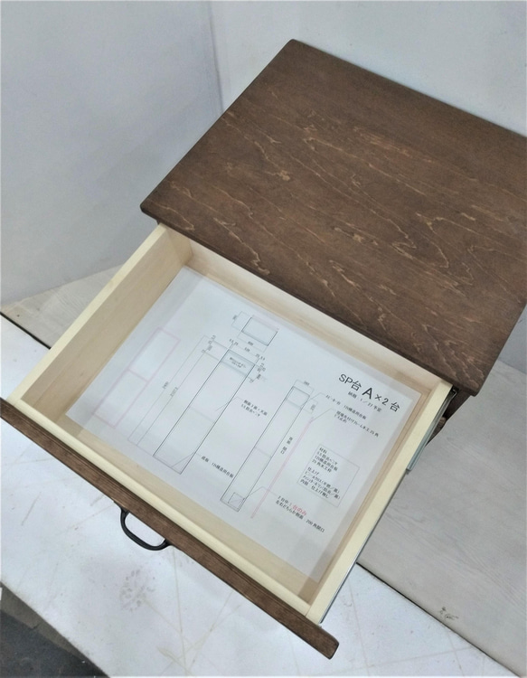 横長の引き出しボックス（A3サイズ、キャスター付き） 4枚目の画像