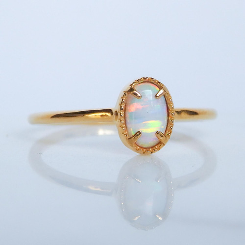 ホワイトオパールリング・ミル付き爪留めタイプ 指輪・リング grain