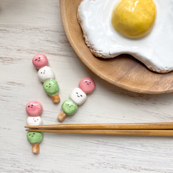 再販】ラッコの箸置き(グレー)/陶器 ラッコ 箸・箸置き waco ＊ neco