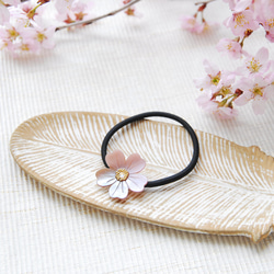 新作 満開の桜 桜チャーム付き ヘアゴム 新作 満開の桜 桜チャーム付き ヘアゴム