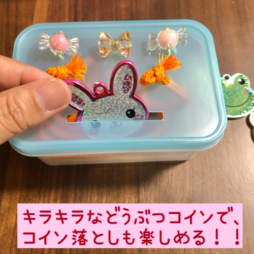 指遊び 1、2、3、4、5♪ と、指で数字を表す手遊び😊はたくさんあります