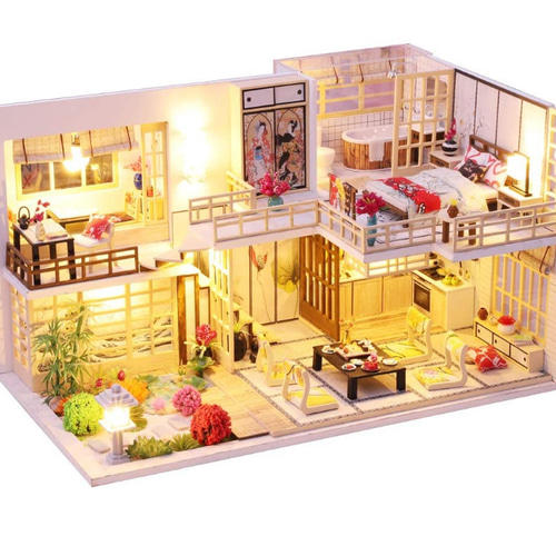 静かな和風ハウス ミニチュア ドールハウス 完成品 【カバー付