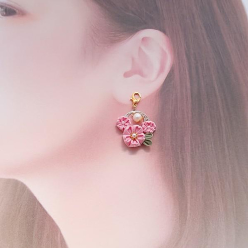 つまみ細工 桜モチーフのマスクチャーム（バッグチャーム） マスク