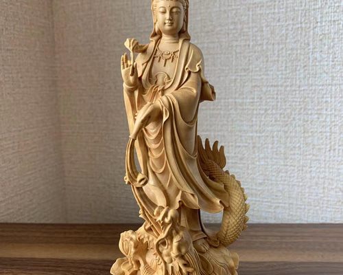 極上　観音　置物　369g 高さ26.5㎝　東さ7-0812② 千手観音 観音 観音様 仏像 置物 風水置物 風水グッズ 開運