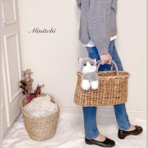 お好きなバッグに付けられる猫ポーチ マンチカン はちわれ ぬいぐるみ