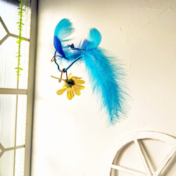 【ウクライナ支援】青い鳥とヒマワリ 平和  Love Peace  モビール 羽毛 ワイヤー 幸せの青い鳥 6枚目の画像