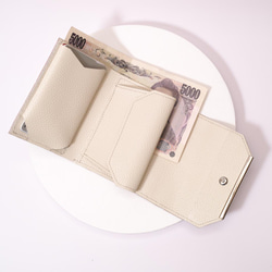 【スペシャル】スペインレザーのコロンとしたミニ財布（特殊加工のリザード型押し革） 3枚目の画像