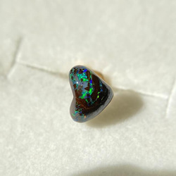 天然アイアンオパール14kgf片耳ピアス☆オーストラリア・Yowah産原石から磨いた１点もの！ 5枚目の画像