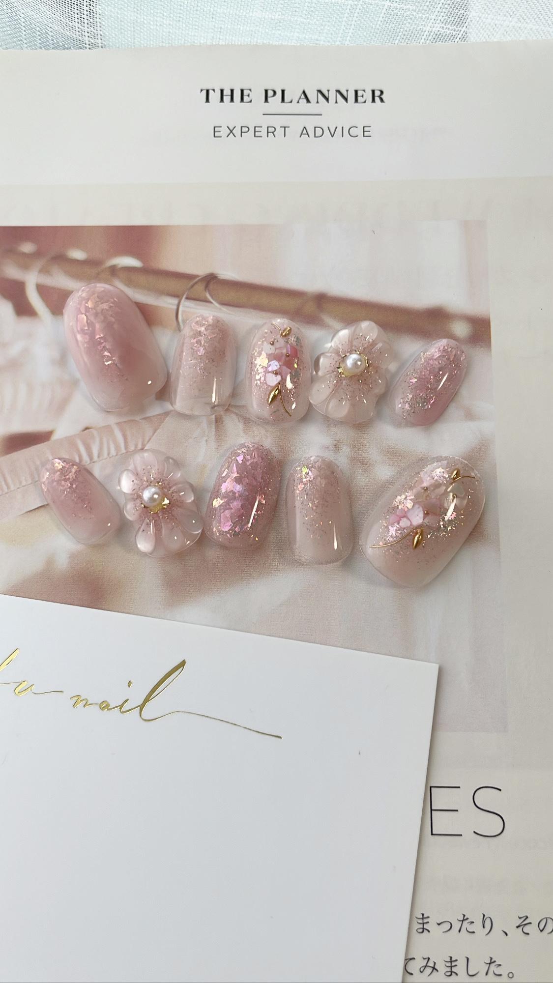 gold fuchsia luminous flower nail ゴールドフューシャ ルミナスフラワーネイル