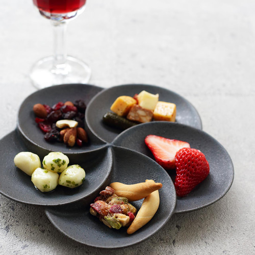 サンドブラック5つ仕切りプレート 中皿 ◯よ工房 通販 13613719