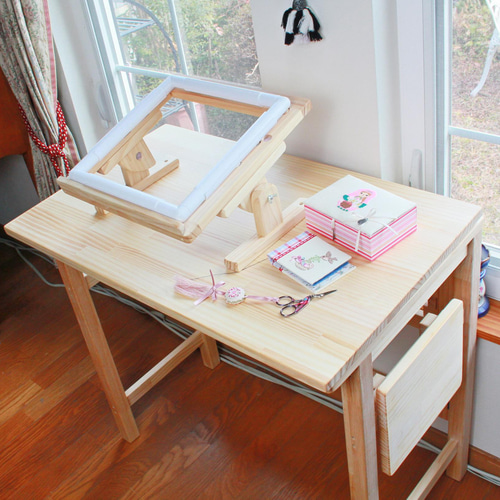 【戸塚刺繍】折り畳みサイドテーブル セール アウトレットハンドメイド・手芸 - 【戸塚刺繍】折り畳みサイド