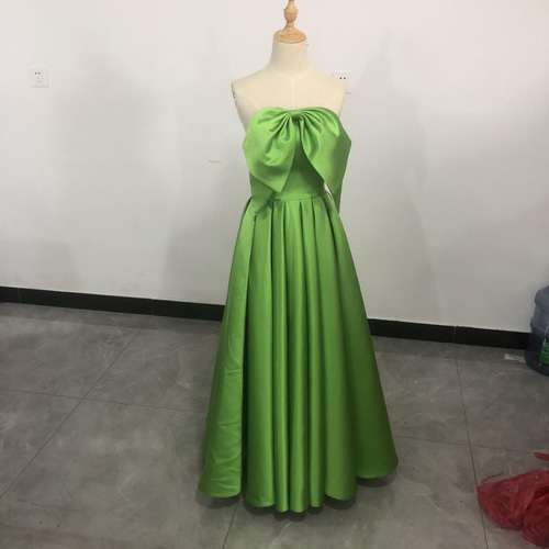 高品質！ グリーン リボン ロングトレーン 編み上げ ロング プリーツ  