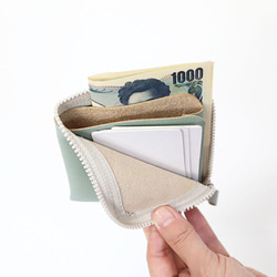 超軽量！コンパクトなスクエア薄型財布◎カード、お札、小銭もみやすい！丈夫な国産人工皮革製（受注生産） 5枚目の画像