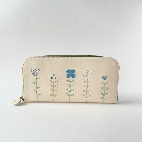 刺繍革財布『LIFE』IVORY×青（牛革）☆スリムタイプ☆ラウンド