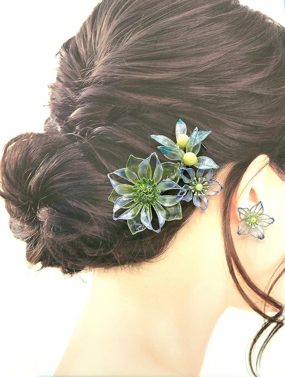 大切なあなたを送り出す時に身につけていたい　ヘアコームとピアスのセット　アメリカンフラワー