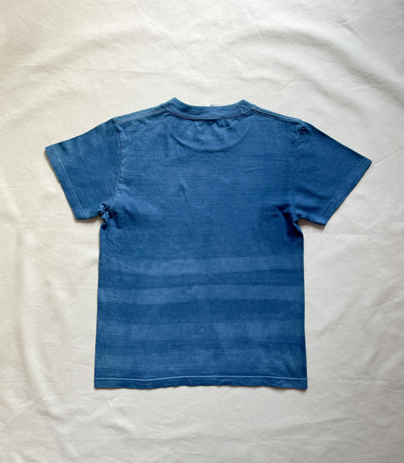 送料無料 藍染めキッズTシャツ　ALOHA クジラ コットン 絞り染め 3枚目の画像