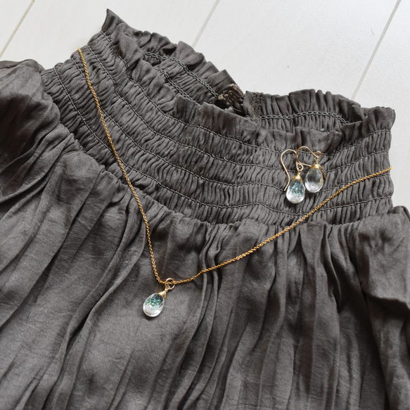 半額SALE【限定数のみ】シュワシュワ炭酸水　クリスタル　トリプレット　サージカルステンレスネックレス40cm 5枚目の画像