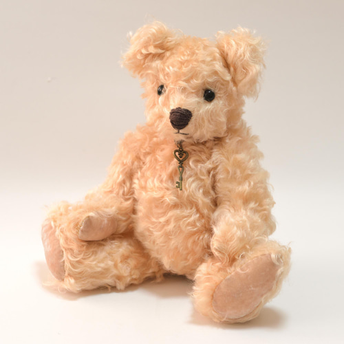 ライトブラウン モヘアの本格的な王道のクラシック テディベア