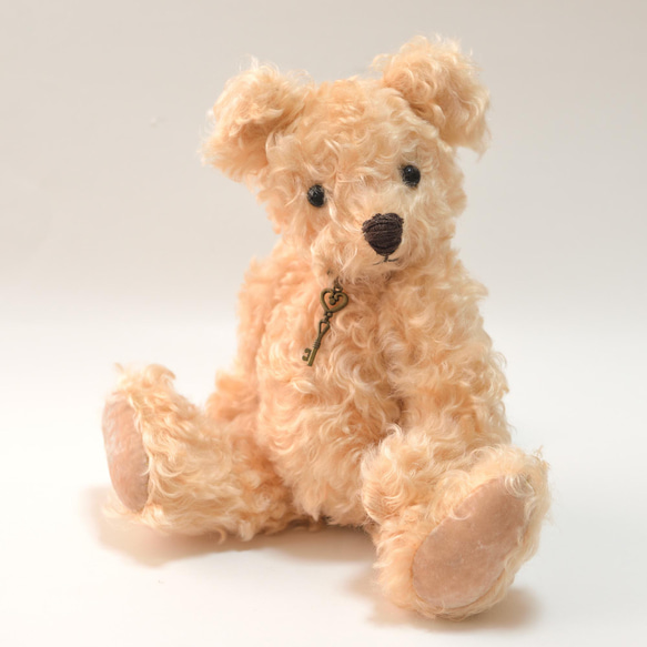 ライトブラウン モヘアの本格的な王道のクラシック テディベア