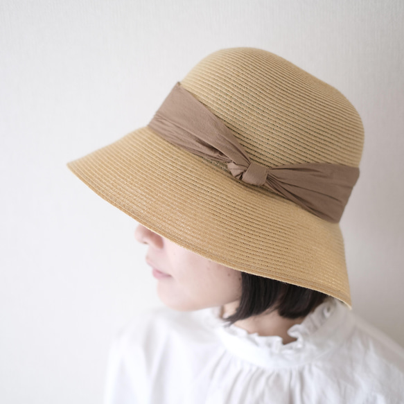 緞帶寬帽，可折疊，可手洗，材質輕，簡約<3色>僅剩紅豆色 第1張的照片