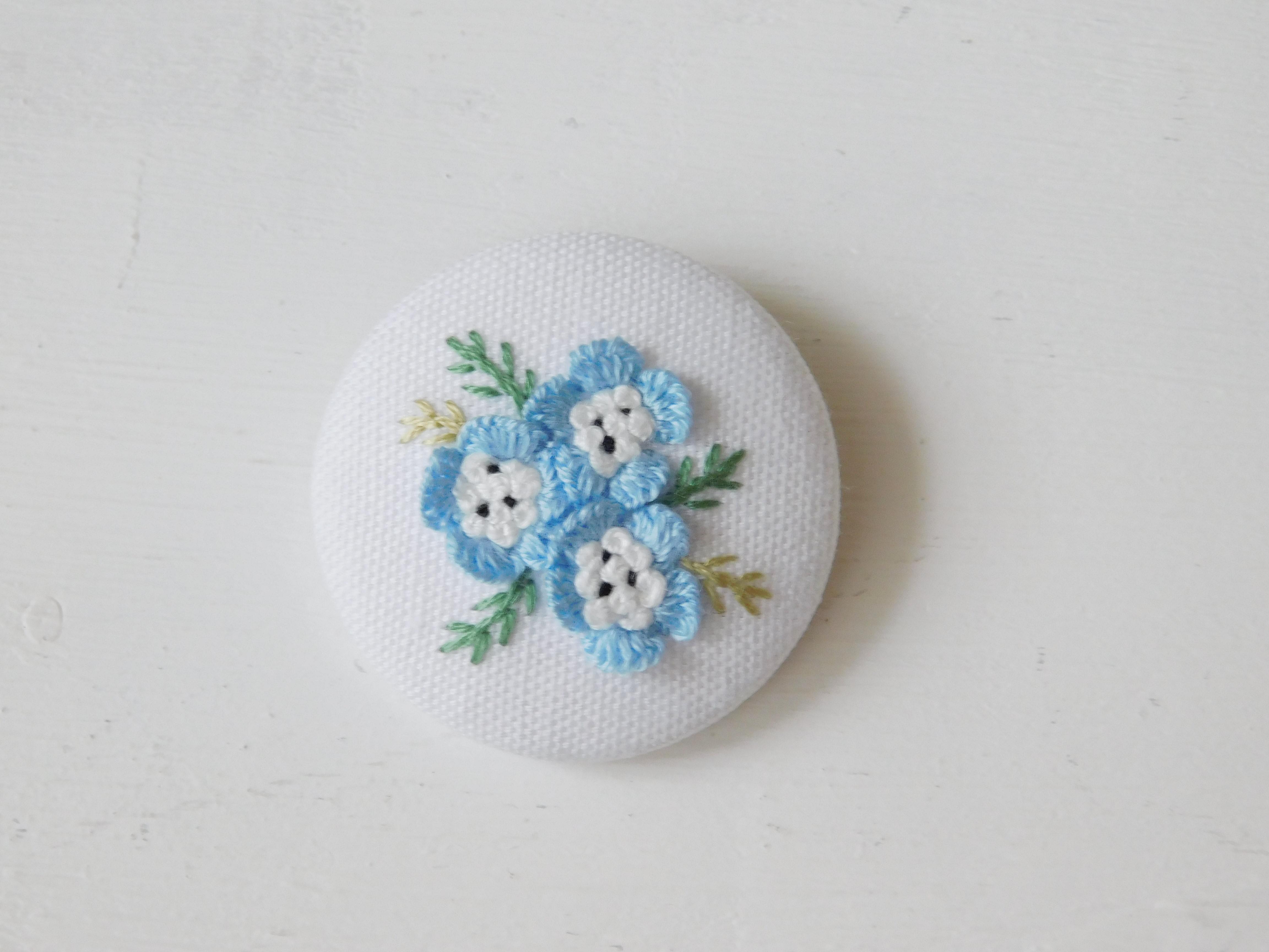 刺繍キット〉桜の刺繍ブローチ -丸- | iichi 日々の暮らしを