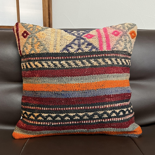 クッションカバー トルコ 手織りヴィンテージキリム 744 クッション