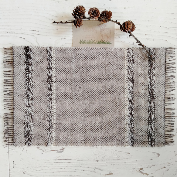 手紡ぎ糸・手織りのテーブルマット 3枚目の画像