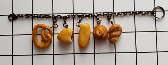 くるくるチョココロネ♡パンのバッグチャーム  1A-028 バターロール フェイクフード　スイーツデコ ミニチュアフード 3枚目の画像