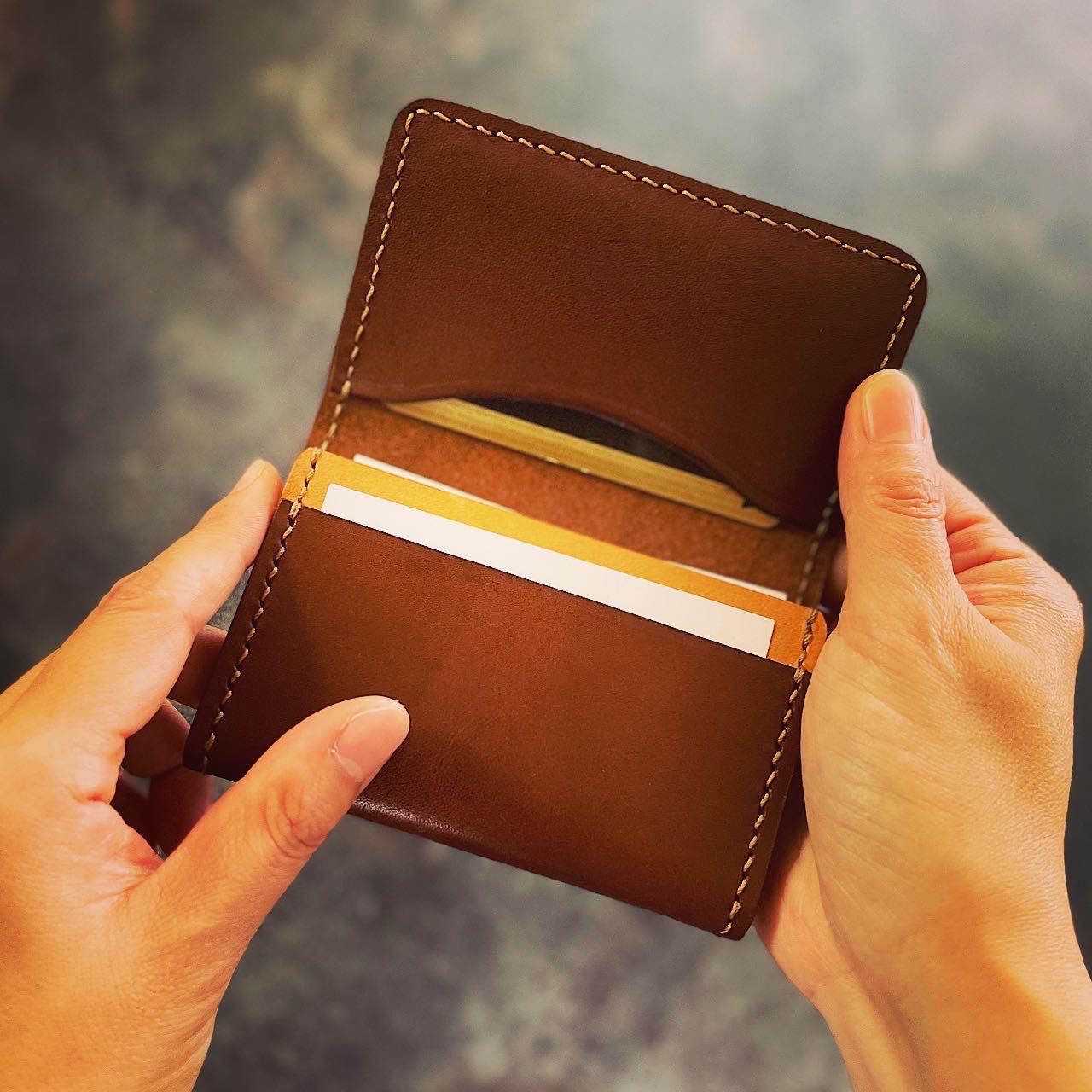 癒しの質感(*˘︶˘*)ｵﾁﾂｸｩ~｡.:* 栃木レザーの名刺入れ　カードケース