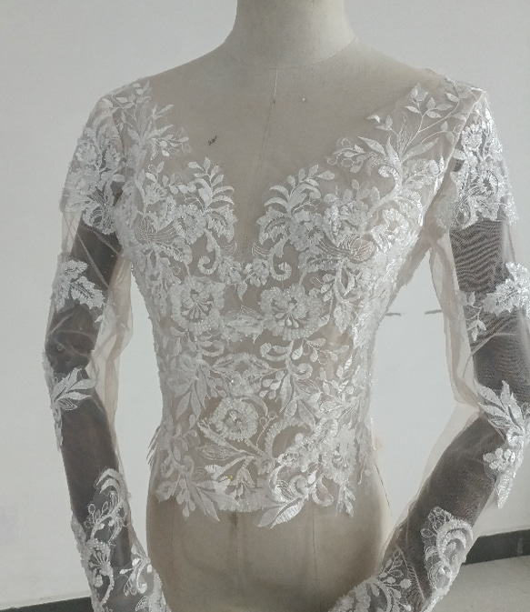 ウエディングドレス トップスのみ 3D立体レース刺繍 ボレロ 七分袖丈 花嫁/ウェディングドレ 1枚目の画像